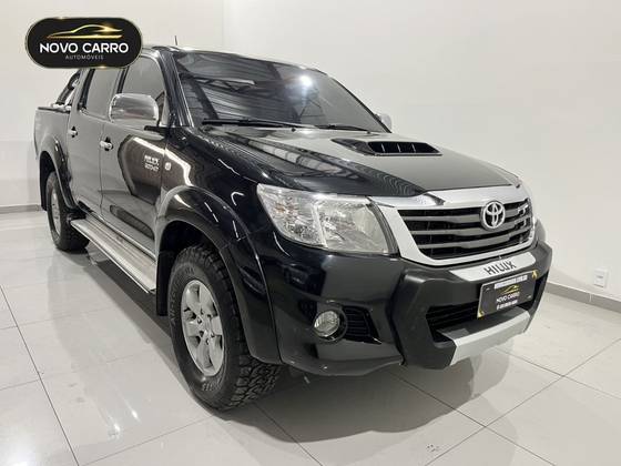 TOYOTA HILUX 3.0 SR 4X4 CD 16V TURBO INTERCOOLER DIESEL 4P AUTOMÁTICO TOYOTA HILUX 3.0 SR 4X4 CD 16V TURBO INTERCOOLER DIESEL 4P AUTOMÁTICO